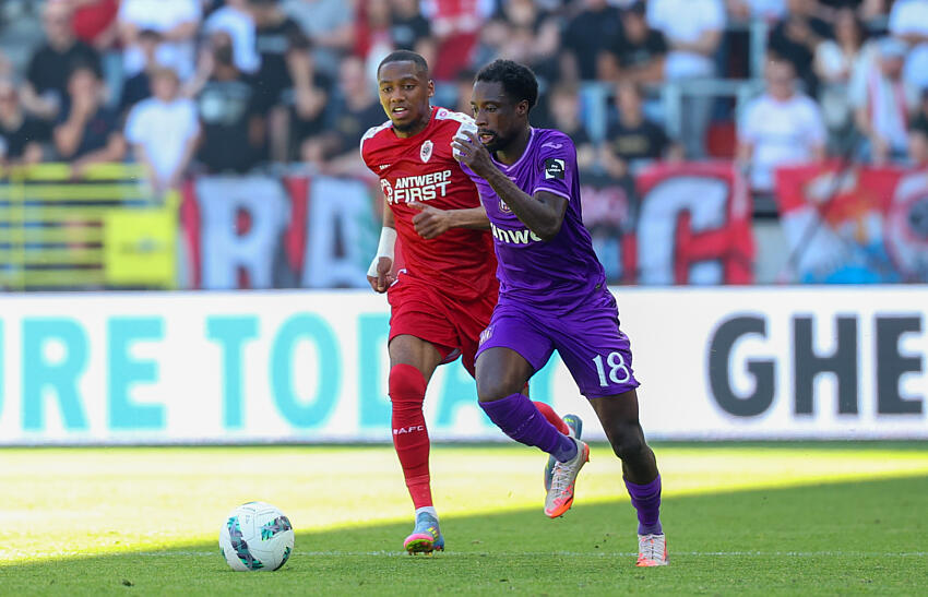 Majeed Ashimeru : Un nouveau défi en Bundesliga avec St. Pauli en vue ?