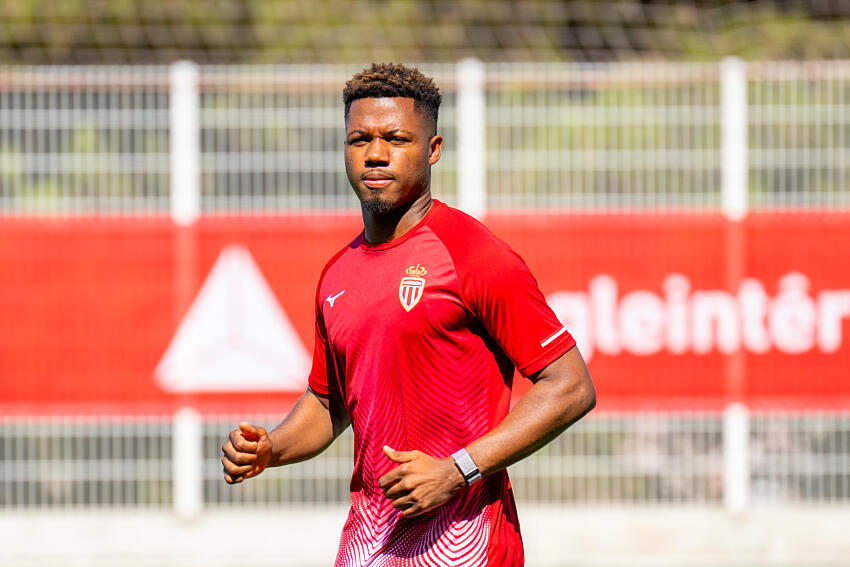 Ansu Fati à Monaco : une nouvelle aventure après un accord stratégiquement négocié avec le FC Barcelone