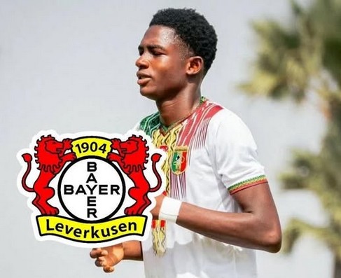 Raymond Bomba : la jeune perle malienne signe un contrat avec Bayer Leverkusen jusqu’en 2030