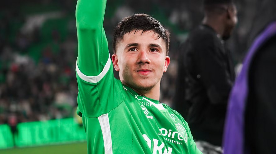 Le Marocain Benjamin Bouchouari de l’ASSE vers Trabzonspor ?