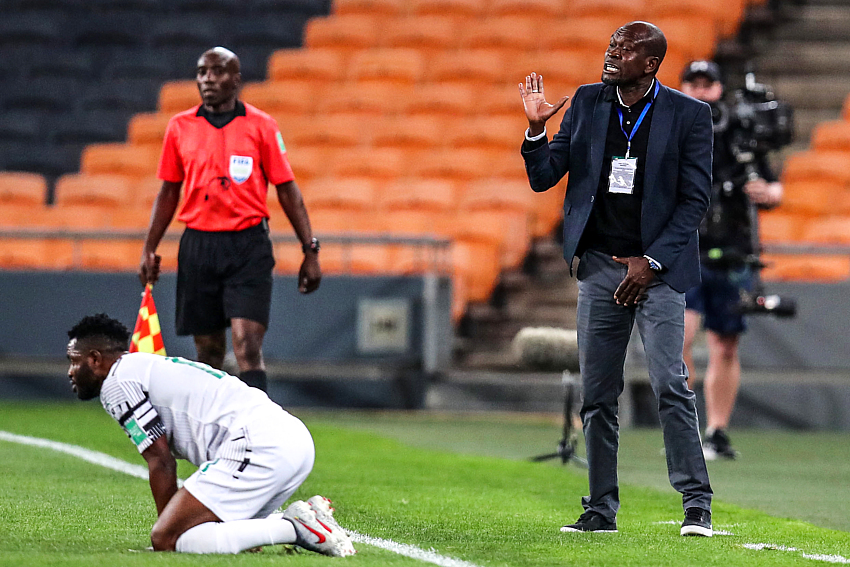 Charles Akonnor nommé entraîneur principal de Gor Mahia FC : un nouveau souffle pour le géant kényan