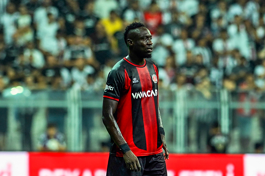 Mbaye Diagne : Le roi sénégalais du but convoité par Amedspor, un retour fort en Turquie ?