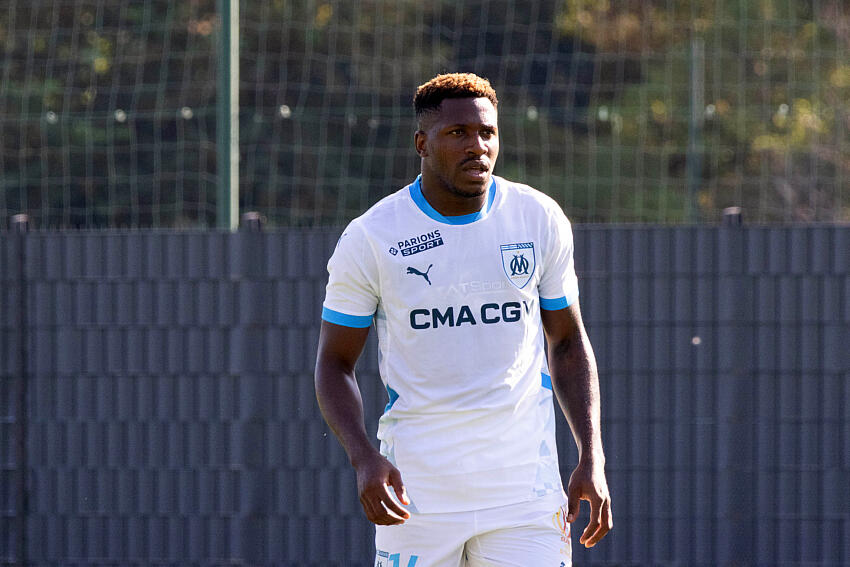 Faris Moumbagna : délaissé à Marseille, il suscite  l’intérêt de multiples clubs