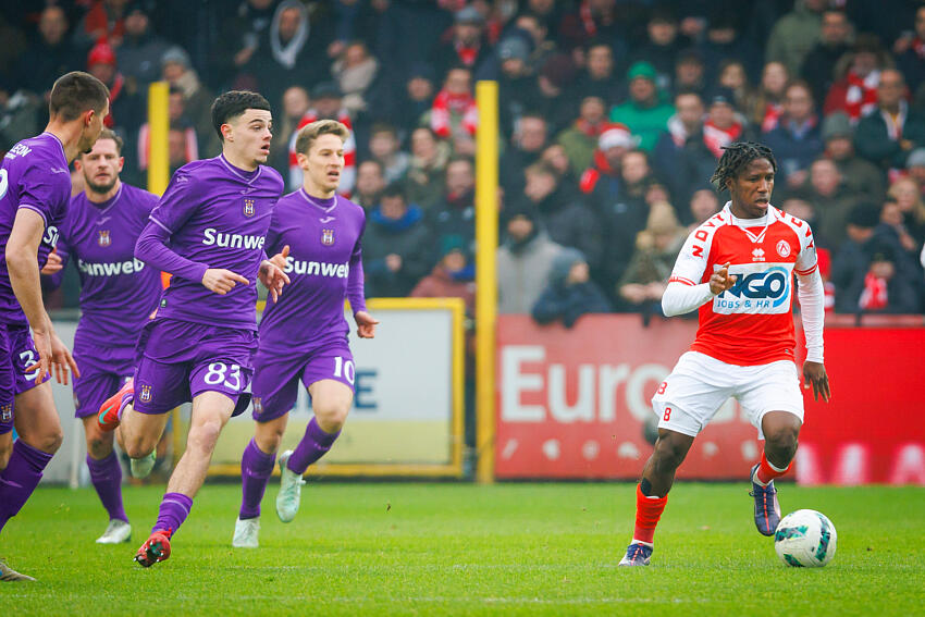 Dermane Karim : Le Jeune Tigre Togolais qui Secoue la Ligue 2 avec Lorient