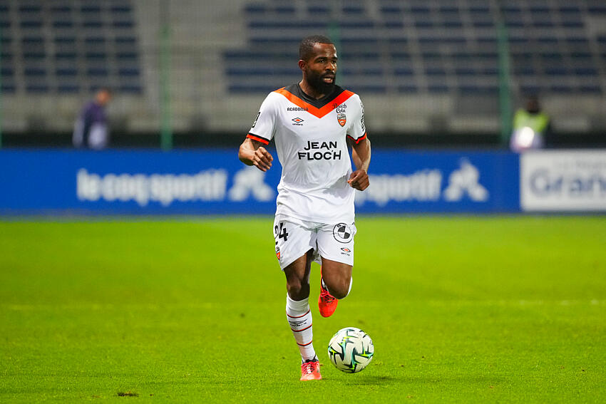 De la Bretagne à Chypre : Gédéon Kalulu sur le départ, un nouveau défi attend le Merlu