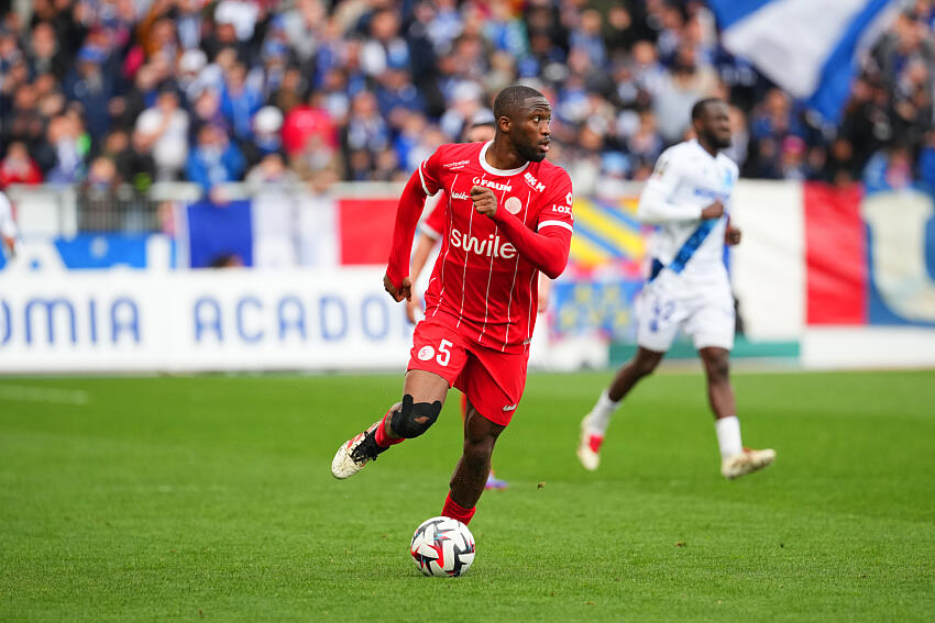 Modibo Sagnan s’engage à Rizespor : un nouvel élan en Turquie pour le défenseur de Montpellier