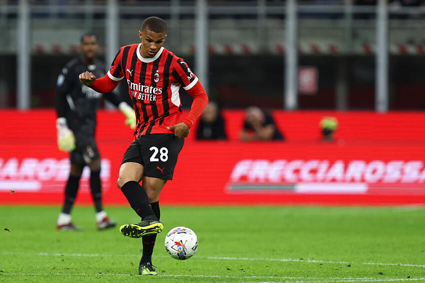 Malick Thiaw : Le défenseur germano-sénégalais proche d’un contrat de 5 ans avec Newcastle, l’AC Milan résiste