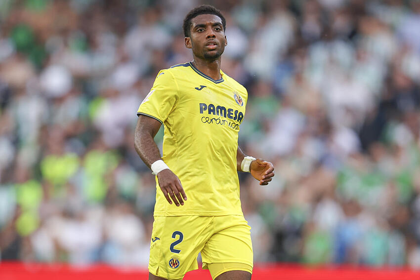 L’été compliqué de Logan Costa avec une rupture des ligaments croisés