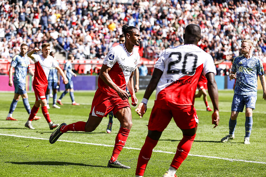 Sébastien Haller face à Lyon : un retour à Utrecht sous haute tension