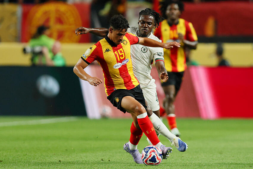 Actualité chaude : un but marquant de Mohamed Amine Tougai et des transferts clés dans le football africain