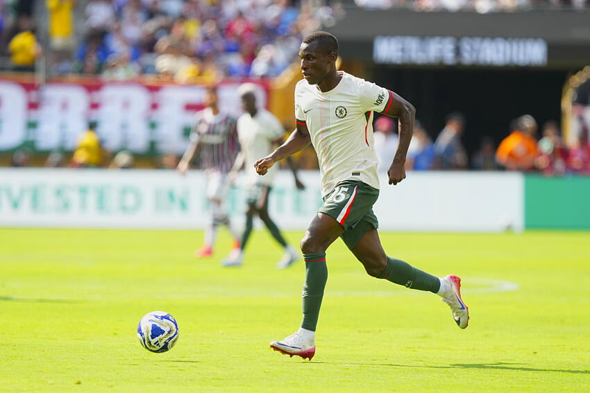 Transfert bloqué : Aston Villa se retire dans le dossier Nicolas Jackson, Bayern Munich en pole position