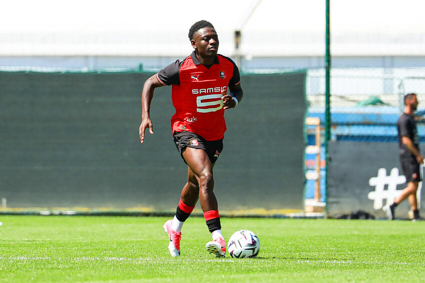 Mercato football africain : Kazeem Olaigbe vers Trabzonspor, un transfert qui fait sensation ce 6 août 2025