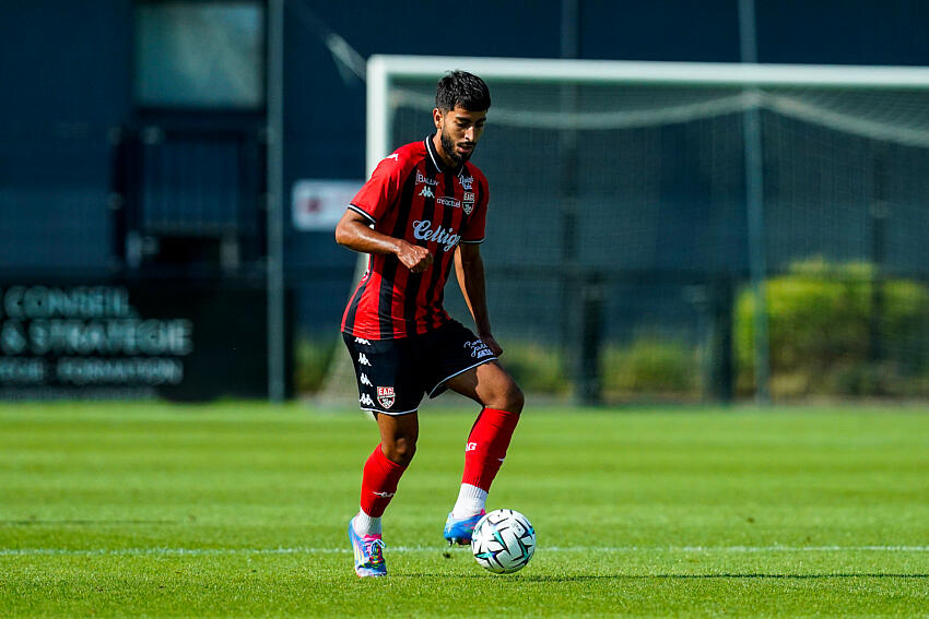 Rayan Touzghar, la nouvelle arme marocaine du Pau FC pour la Ligue 2 !