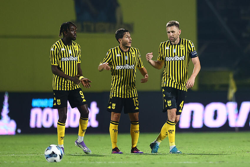 Tino Kadewere : virage estival en Grèce, un nouvel élan pour sa carrière !