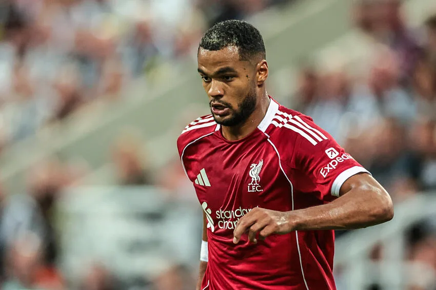 Cody Gakpo prolonge avec Liverpool : un engagement majeur pour l’attaquant néerlandais-togolais