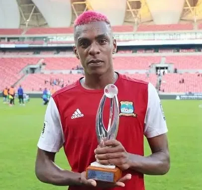 Brandon Labrosse : la star montante du football seychellois à Foresters Mont Fleuri