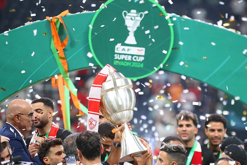 Supercoupe d’Afrique 2025 : Pyramids affronte Berkane dans un duel historique au Caire