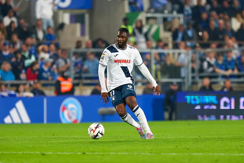 Fodé Ballo-Touré officialise son transfert au FC Metz, un nouveau chapitre démarre