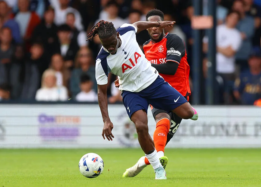 Yves Bissouma en passe de quitter Tottenham vers la Turquie ou l’Arabie Saoudite