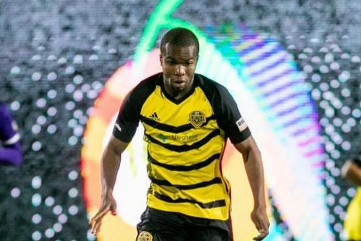 Manchester United prêt à devancer le FC Barcelone pour la pépite sénégalaise Mouhamed Dabo